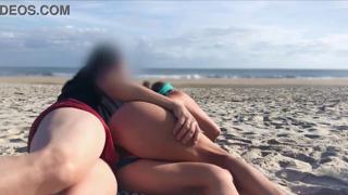 Unbridled oral😜 intimacy amidst unwary voyeurs - Unprepared housewife succumbs