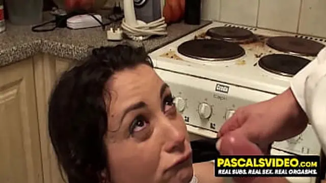 PascalsVideo com - Sexy Valentina Bianco fucks rough with her horny guy