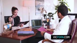 Vegas doc gets nasty vibes from smokin' hot milf Vanessa - taboo thrills ensue
