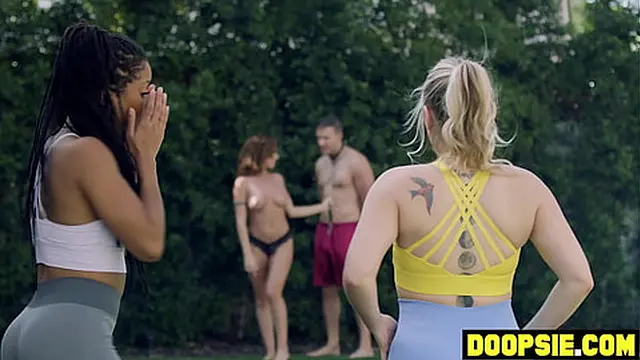 Large ass🍑 black mature woman in a bisexual group scene with girlfriend and neighbors