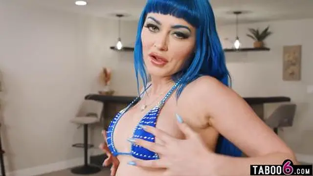 German MILF Jewelz Blu is curvy and likes hard raunchy sex a lot