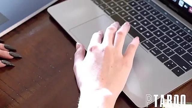 Following In Her Nude-steps Lauren Phillips &mdash;  Fiona Frost