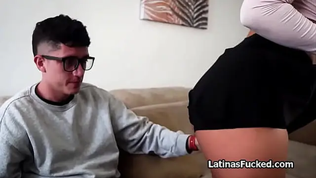 Busty thick Latina needs that dick now to suck and ride